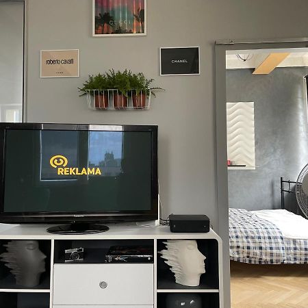 Grey Gucci Apartment City Center Warsaw Exterior photo